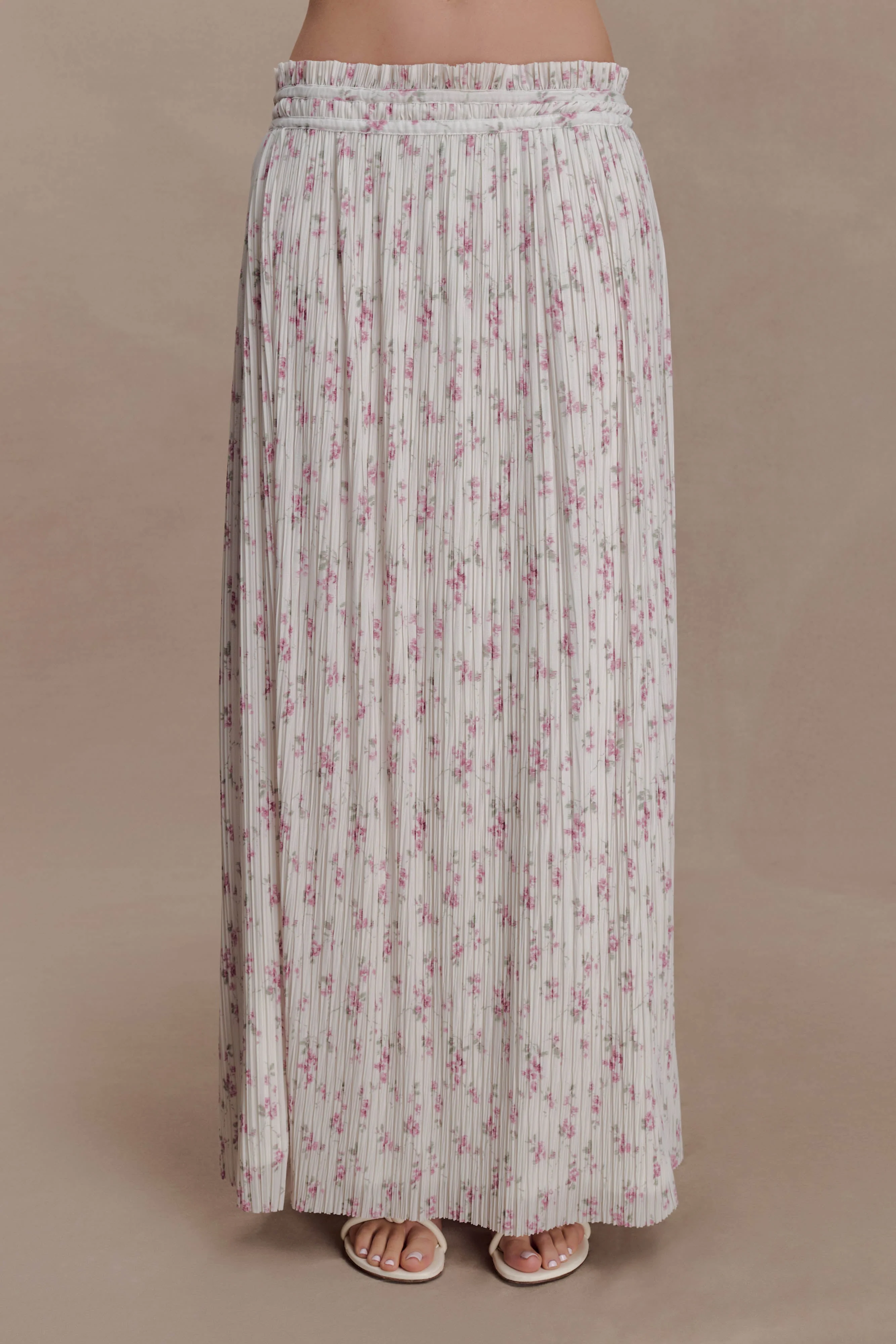 Amaris Gathered Plisse Maxi Skirt - Floral Ditsy Print - Image 9