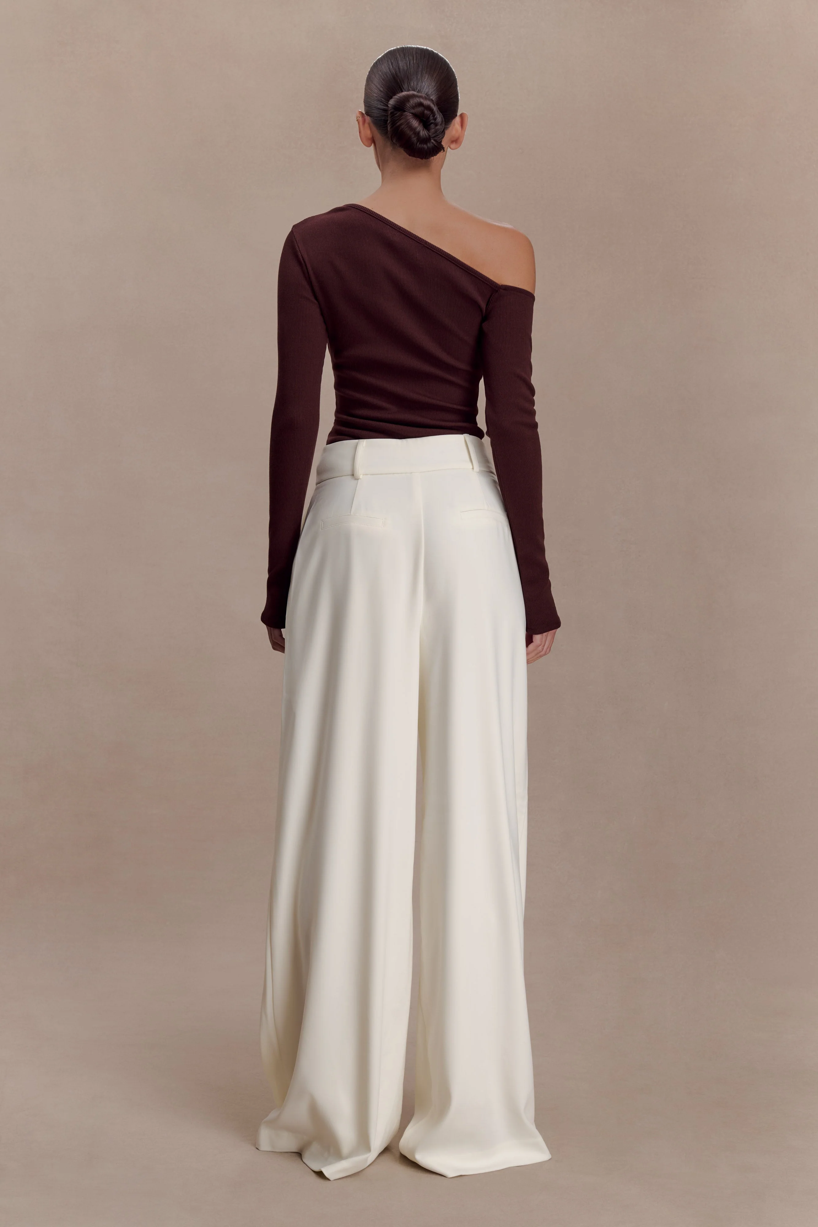 Maelle Off Shoulder Long Sleeve Top - Deep Chocolate - Image 2