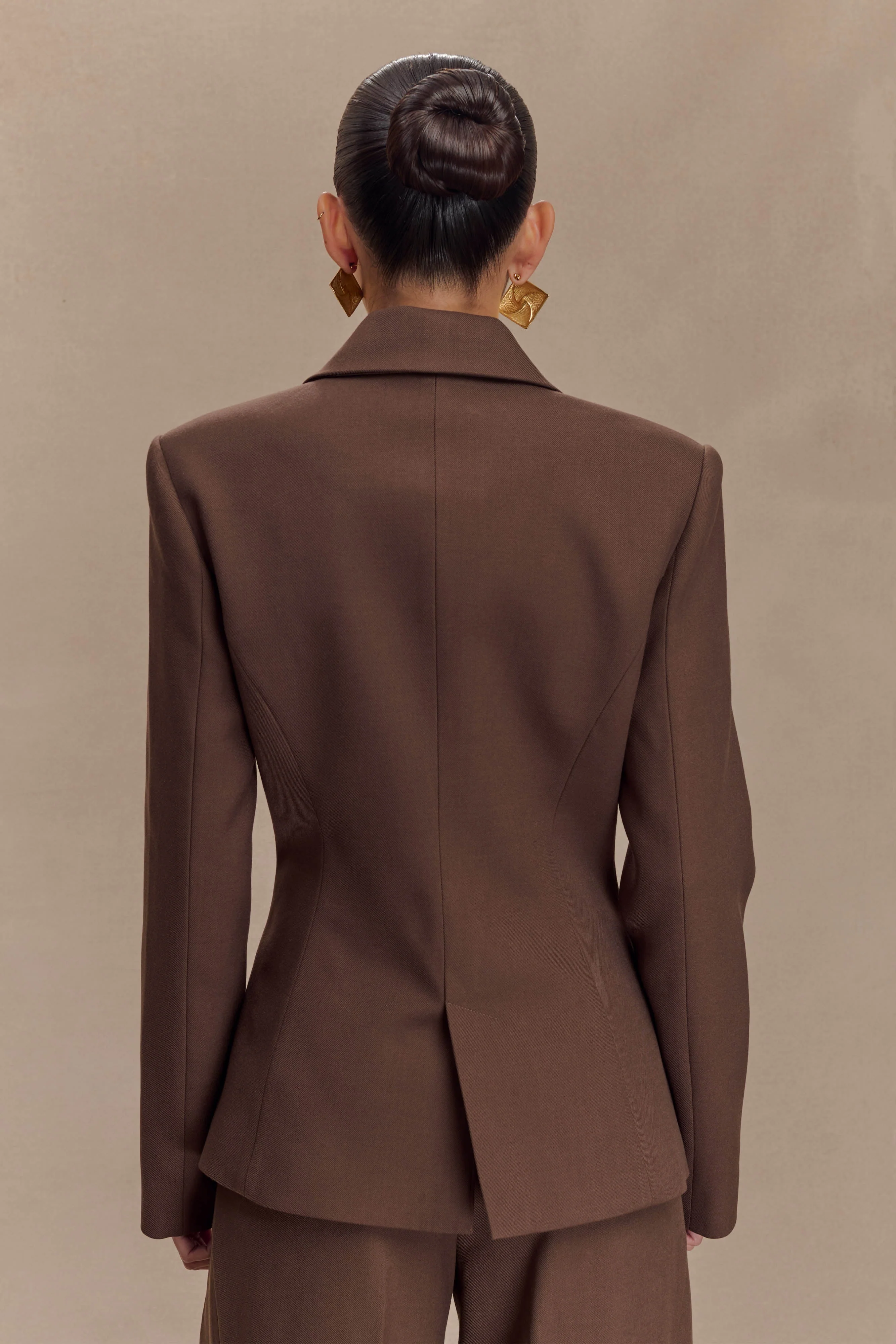 Max Cinched Waist Blazer - Chocolate - Image 3