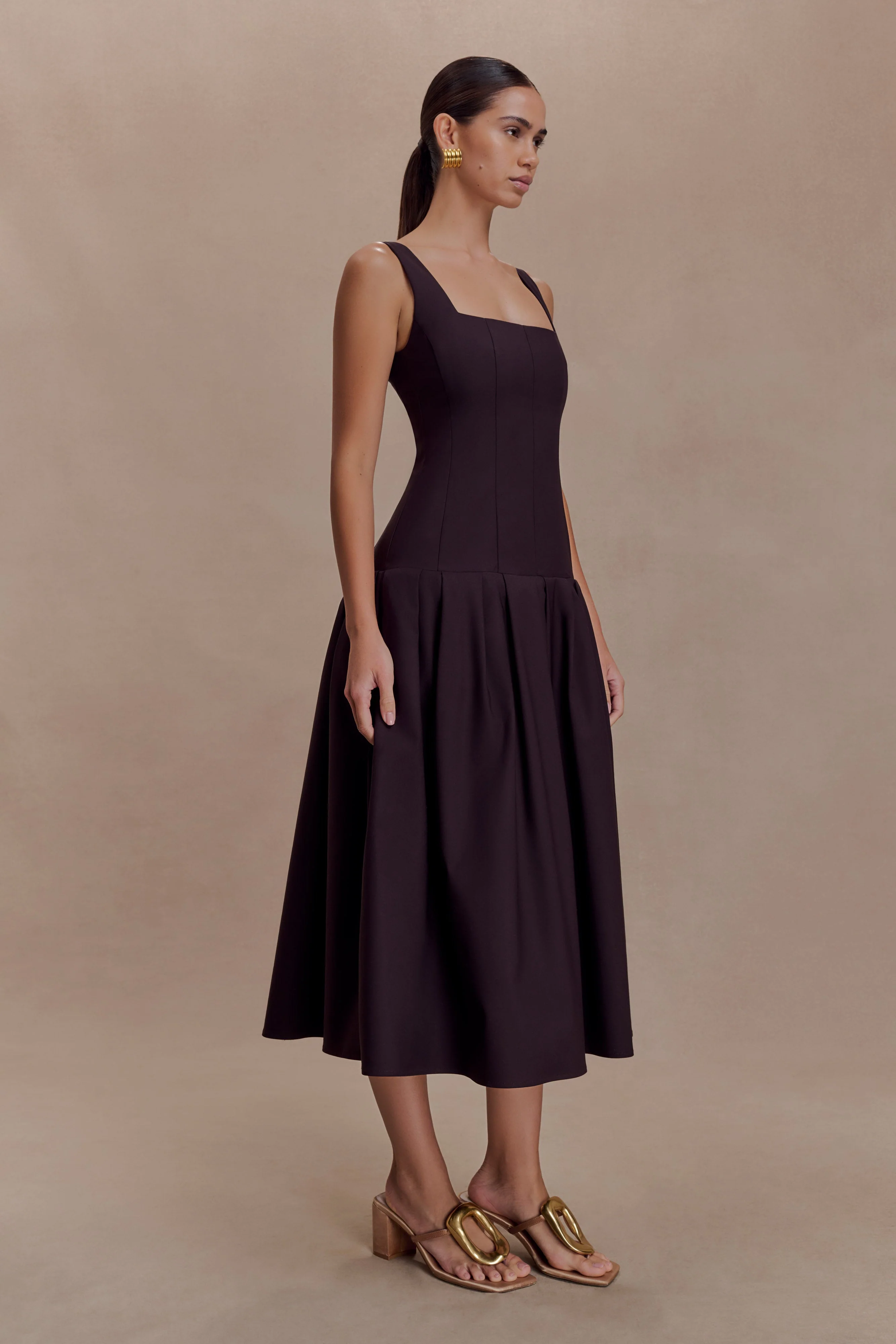 Natascha Drop Waist Cotton Midi Dress - Chocolate - Image 4