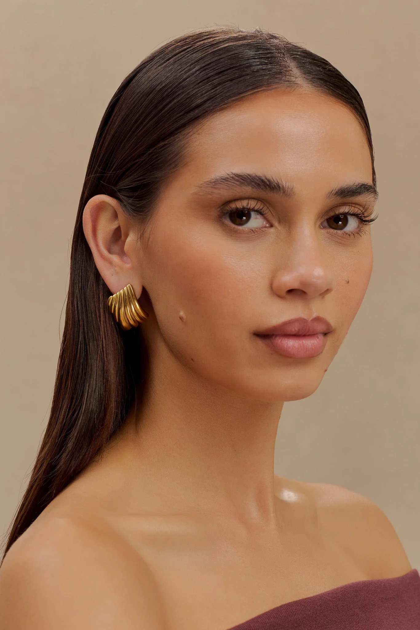 Olympia Textured Square Earrings - Gold - Image 4