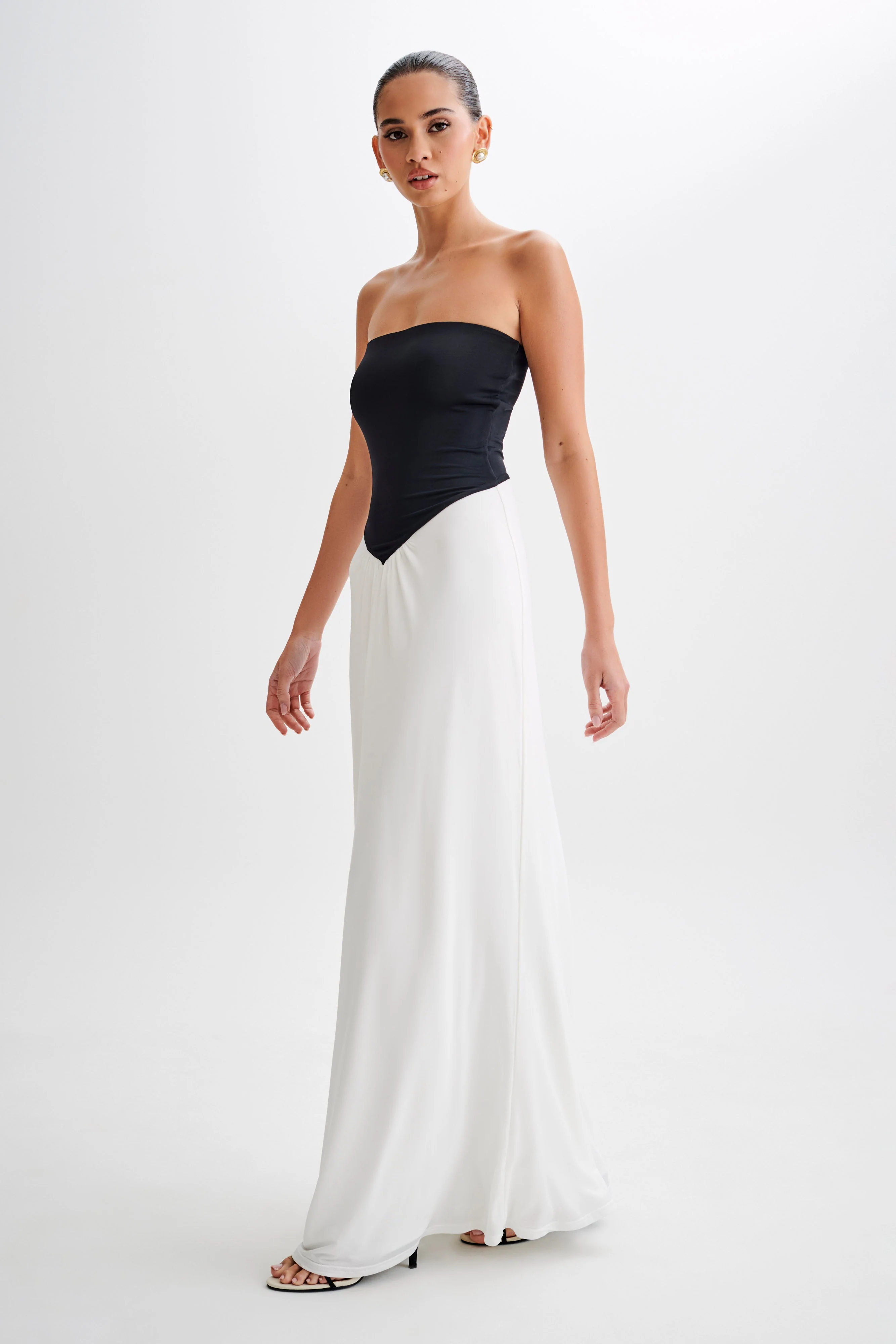 Ruby Strapless Slinky Maxi Dress - Black/White - Image 4