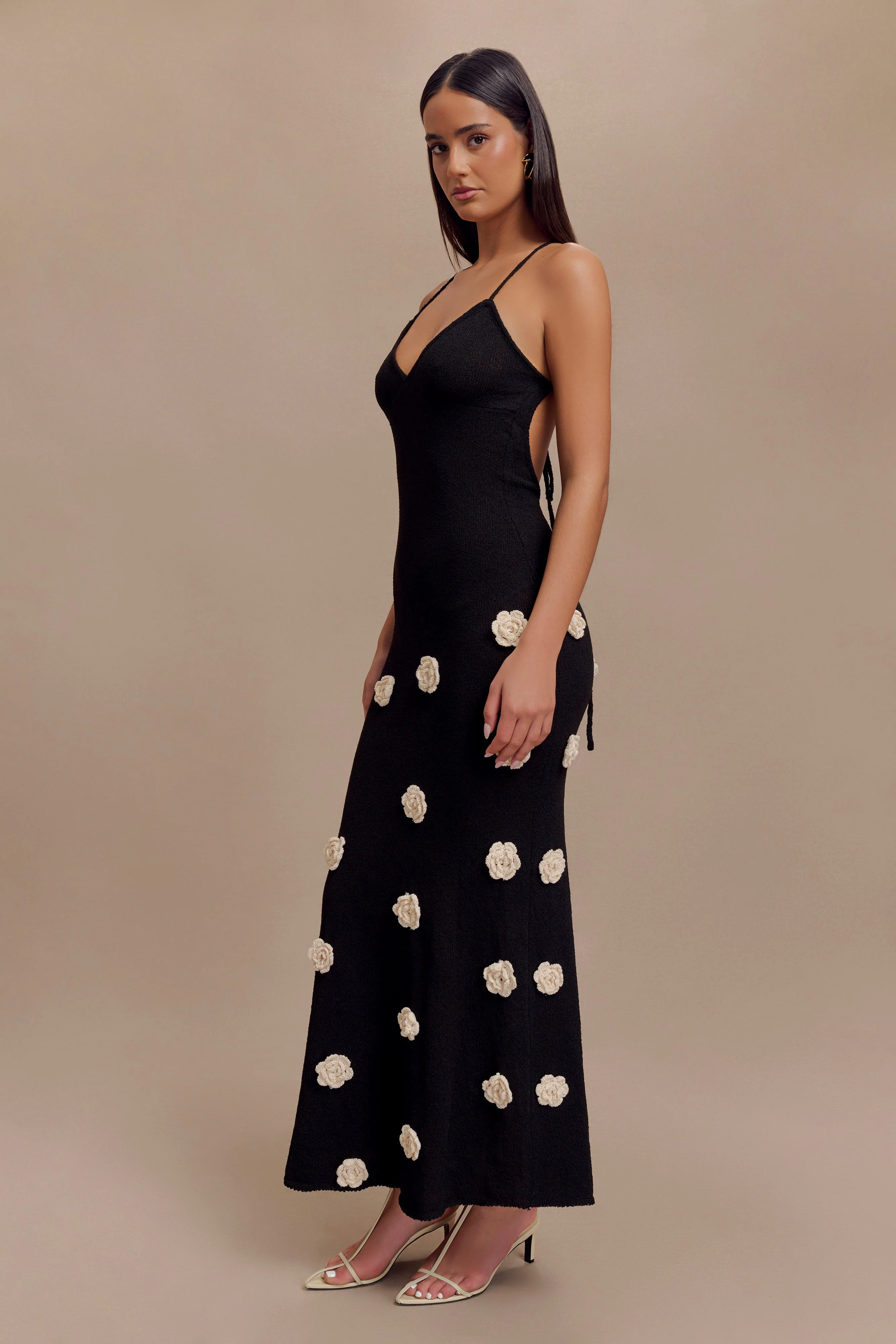 Suki Knit Maxi Dress With Flowers - Black/White - Image 3