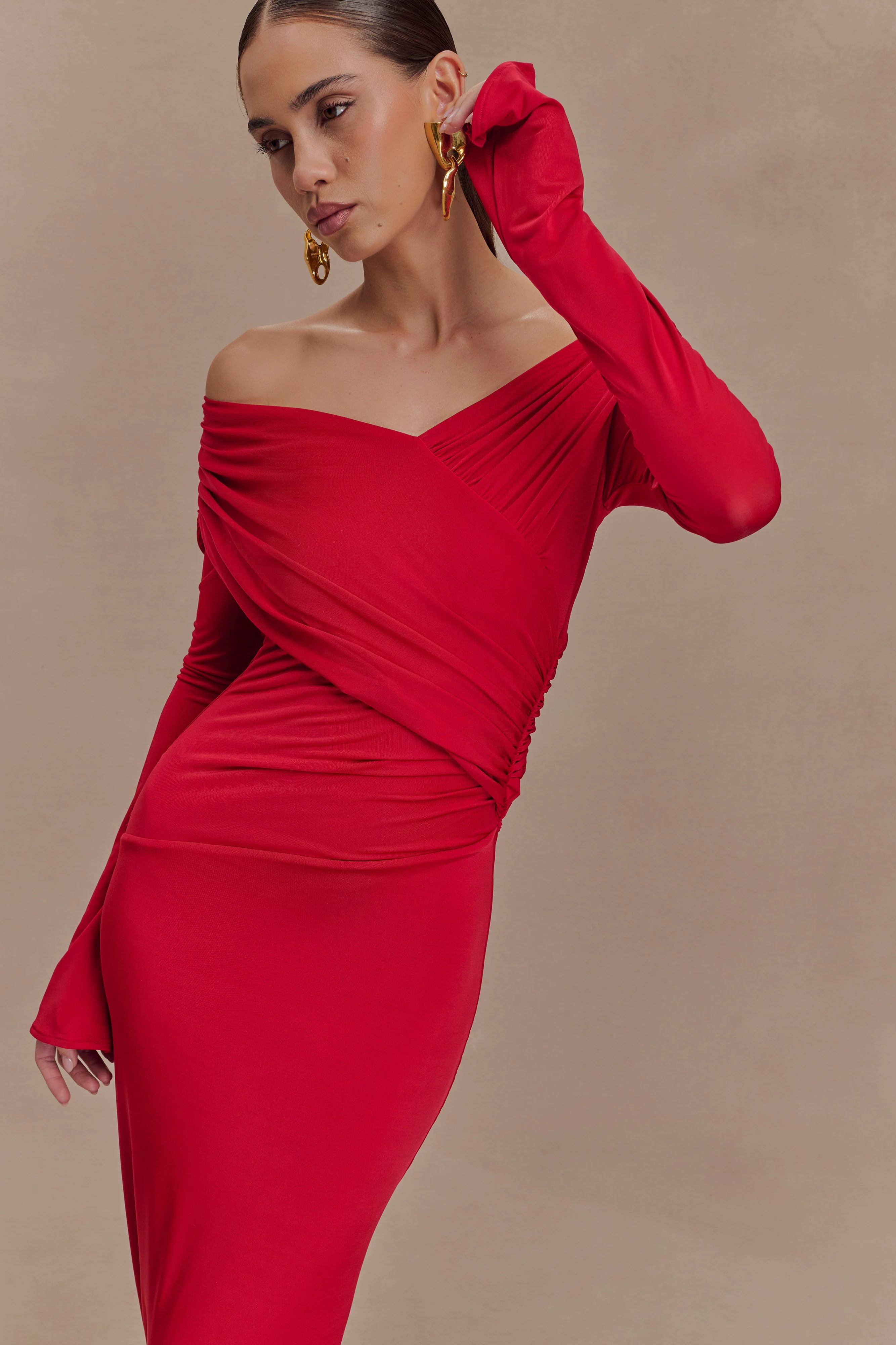 Therese Off Shoulder Ruched Maxi Dress - Red - Image 4